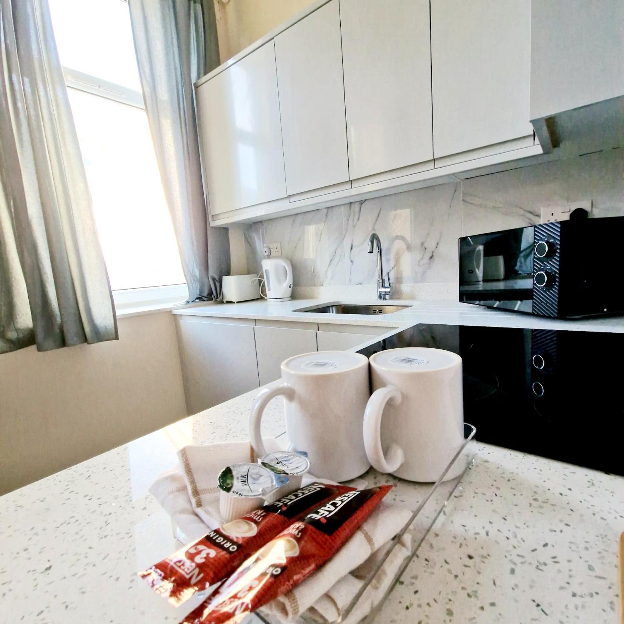 Crendon House Boutique Hotel High Wycombe Buckinghamshire Ngoại thất bức ảnh