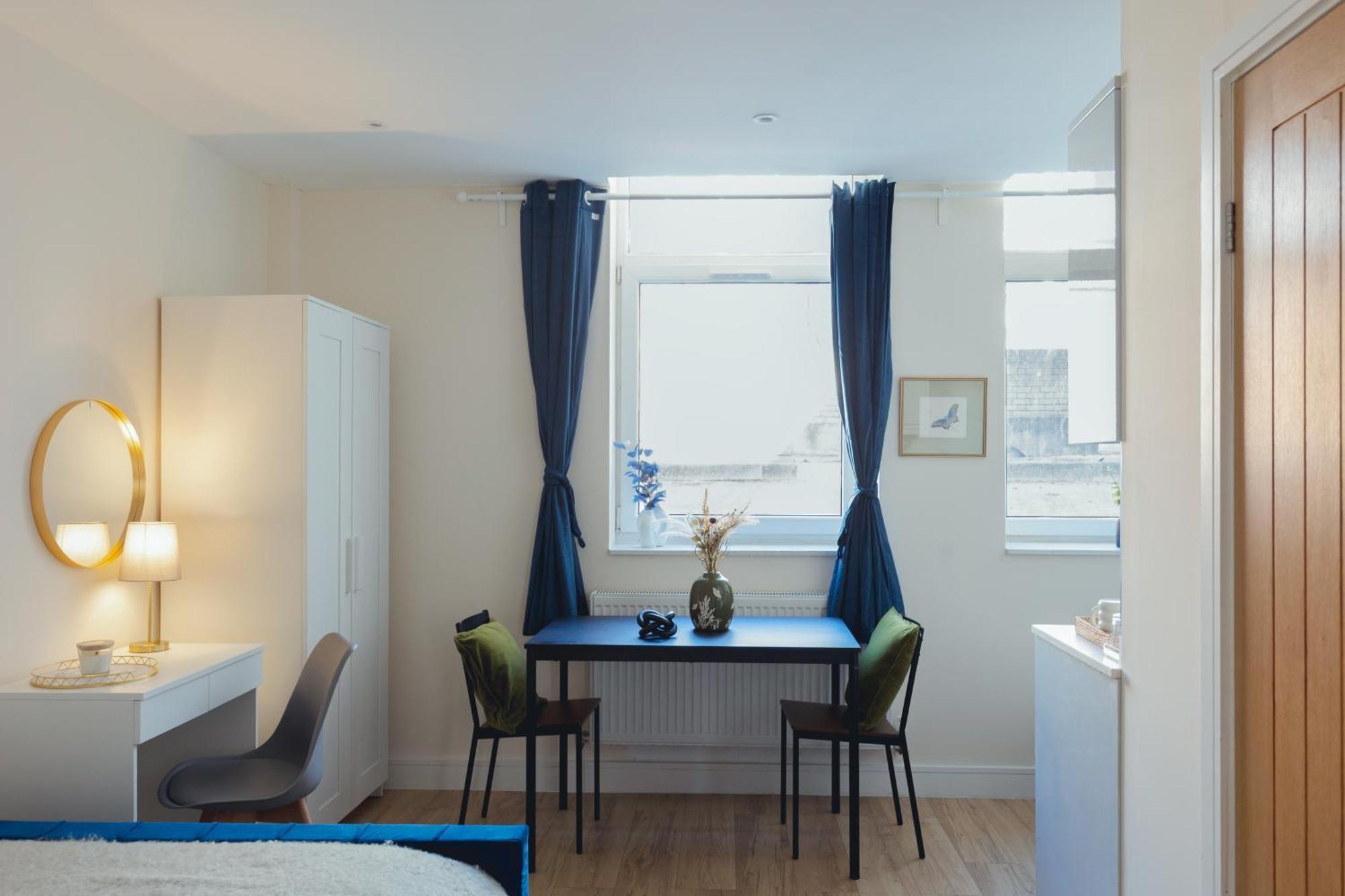 Crendon House Boutique Hotel High Wycombe Buckinghamshire Ngoại thất bức ảnh